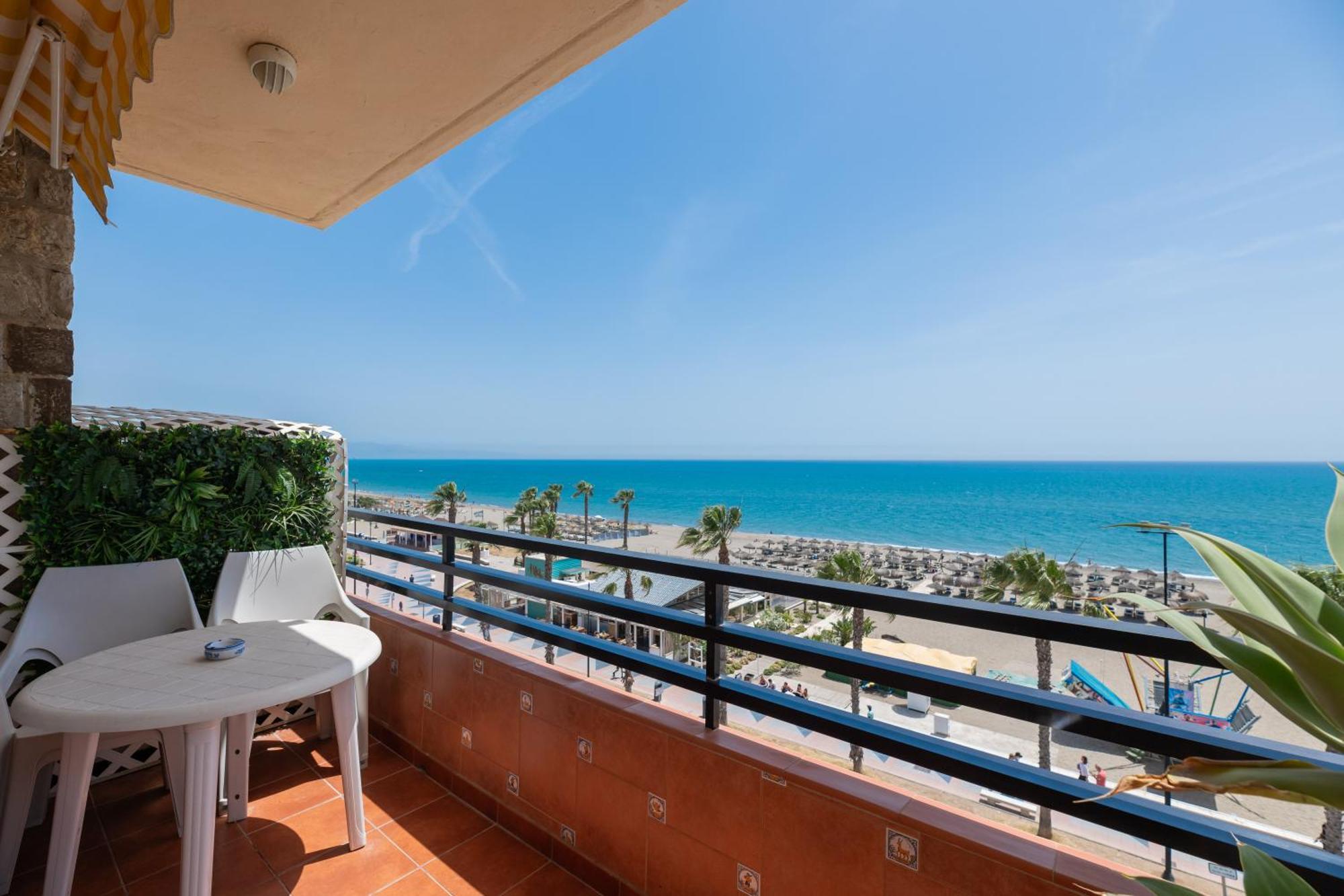Xpce Playa Bajondillo Terrace - Parking Free Apartment Torremolinos Exterior photo